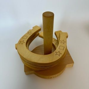 NWOT BANNOR TOYS Horseshoes Wooden Toy Game‎ Set